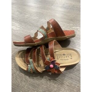 L'Artiste by Spring Step Sandals Size 7 EU 37 Artsy Flip Flops Hand Painted NWOT
